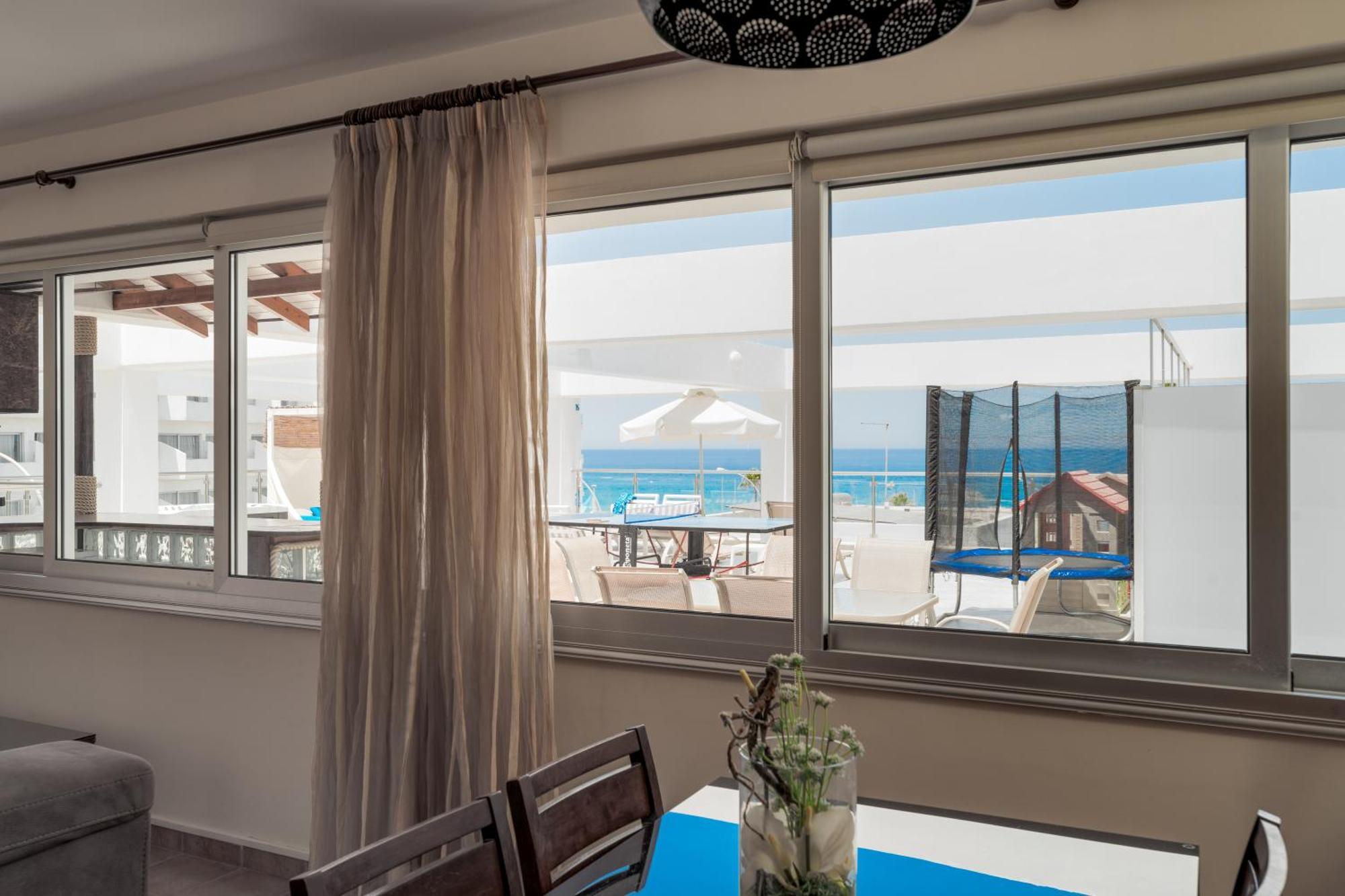 Seafront Appartement Protaras